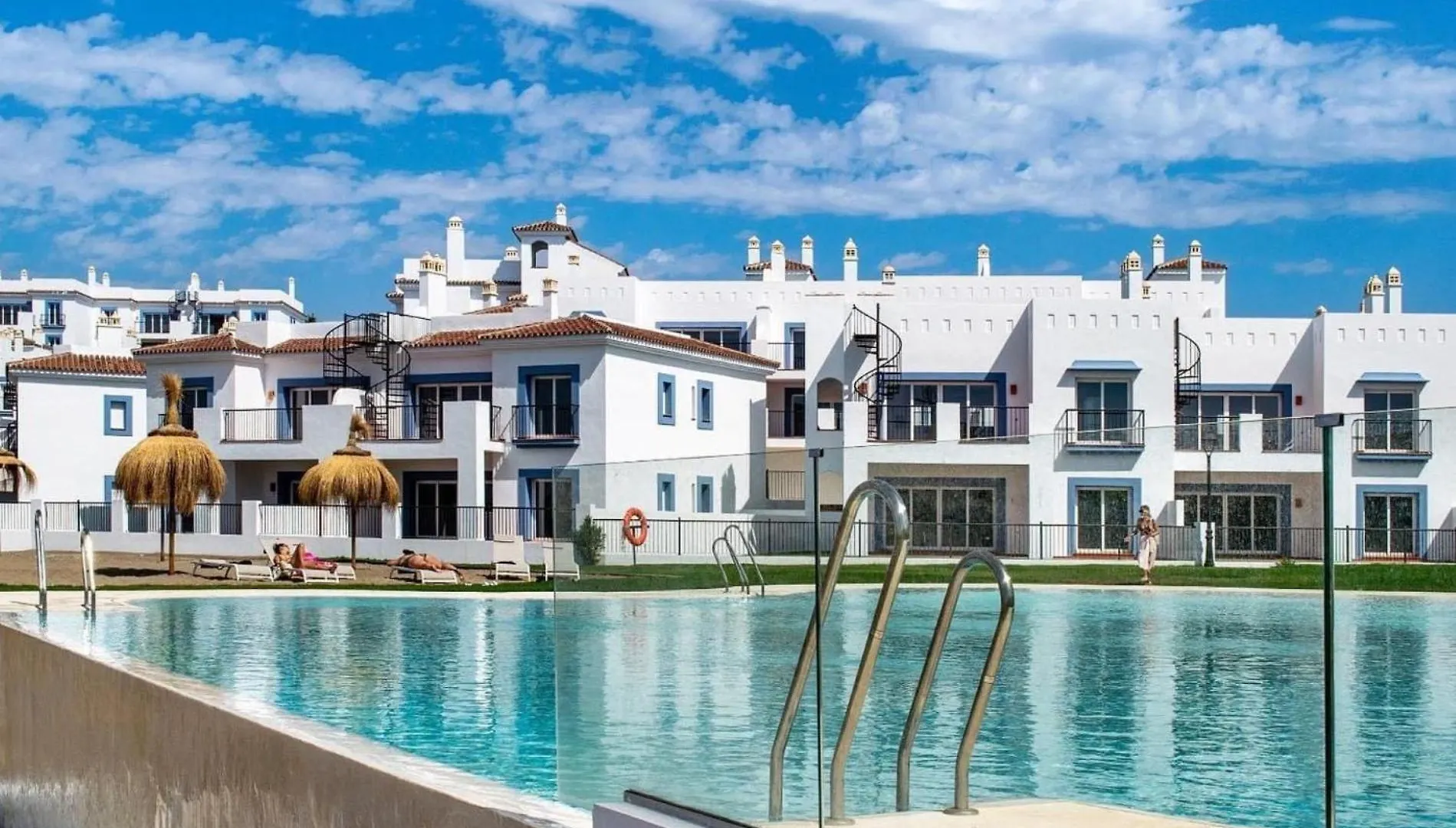 Amazing New Apt.-3 Rooms-6 Pools-Spa 601 Estepona 0*,